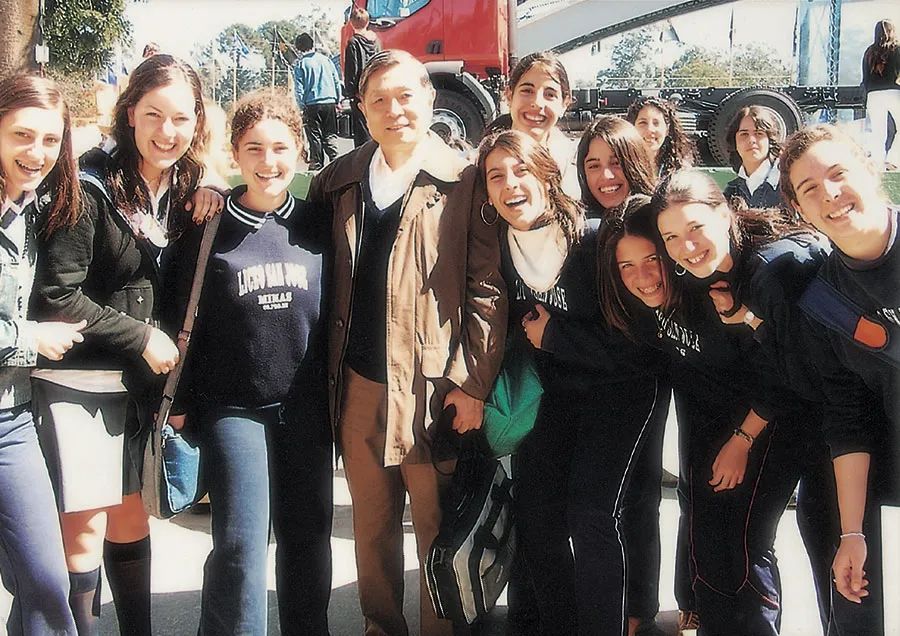 跟随汤铭新大使走进足球强国、南美瑞士——五彩斑斓的乌拉圭