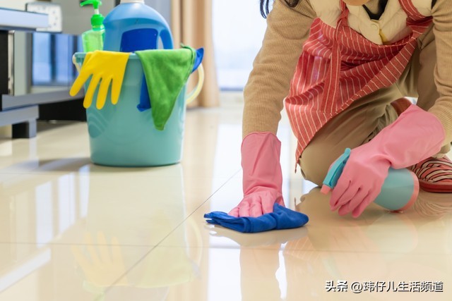 一招告诉你怎么消灭蟑螂最彻底,蟑螂怎么正确消灭最彻底最有效