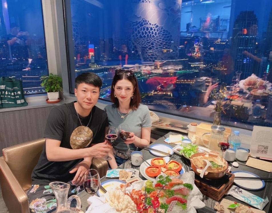 中国小伙娶乌克兰妻子在俄罗斯,中国小伙娶乌克兰俄罗斯妻子