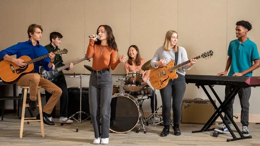 英美音乐学院留学,英国音乐管理专业大学