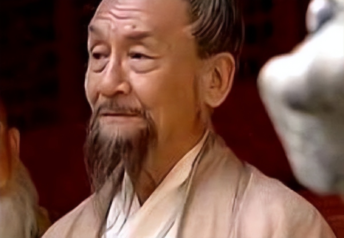 令狐冲少林大战冲虚道长,少林寺比武令狐冲大战左冷禅