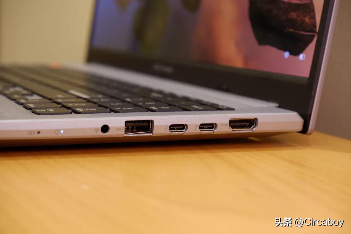 华硕无双电脑后盖拆卸方法,华硕无双电脑新机使用教程