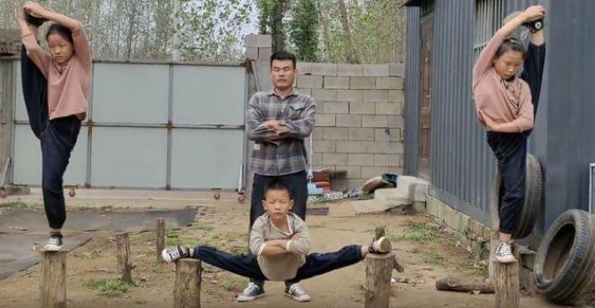 江苏80后爸爸带三个孩子练武术,父亲带三个孩子练武术基本功
