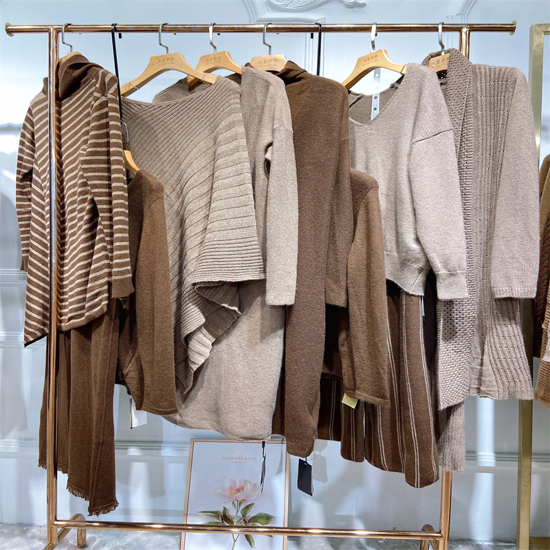 「MOKA羊绒毛衣」2021秋冬品牌折扣女装直播实体店拿货尾