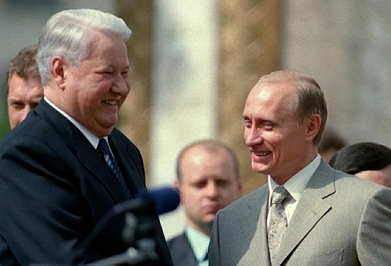 普京个人收入来源,普京每月收入多少