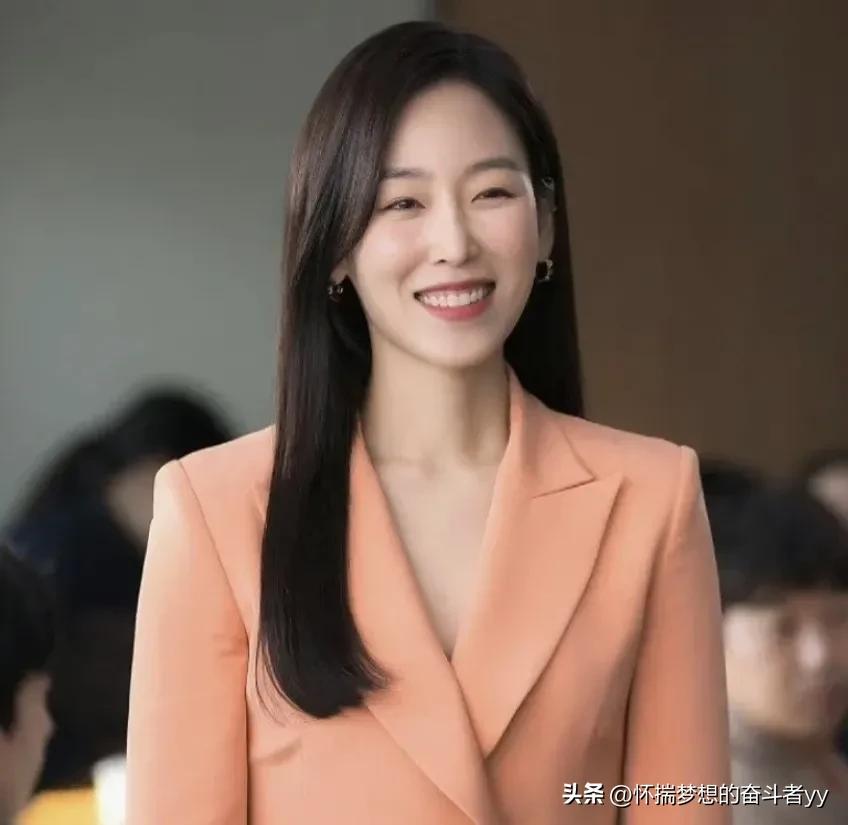 鬼怪孔刘与李栋旭在家斗法,鬼怪大叔孔刘独白