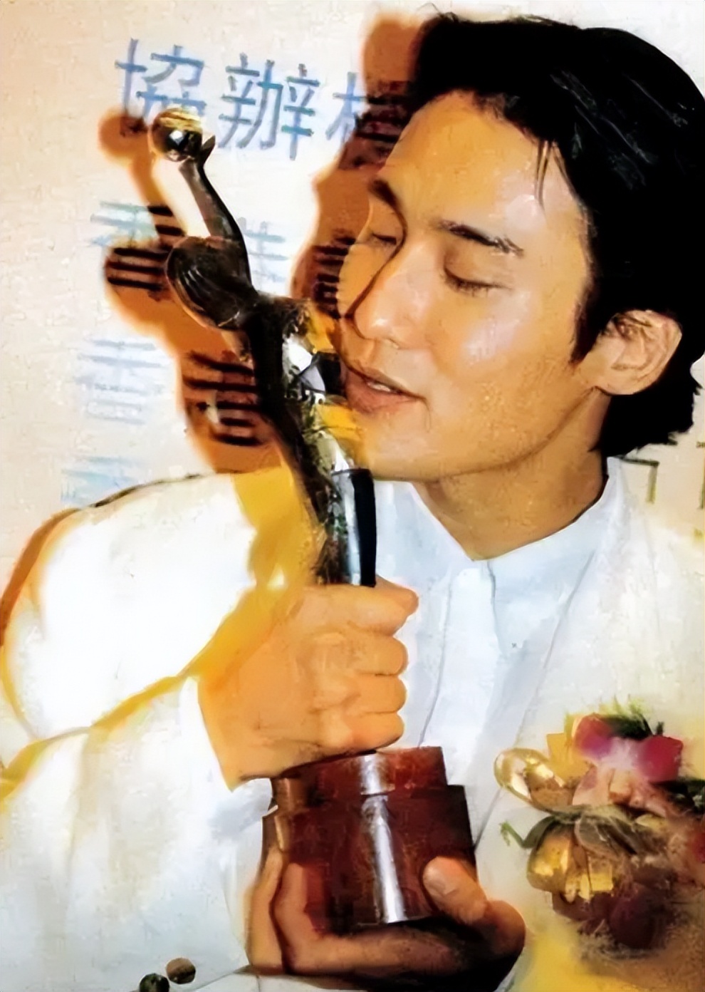 周星驰审死官最后一段是什么意思,周星驰的审死官是哪一年的