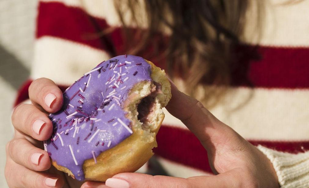 女性阴道有白色泡沫排出，可能暗示4种情况，不要不当回事