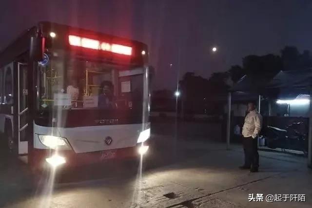 缅甸仰光真实现状夜景,走进缅甸正宗缅甸生活