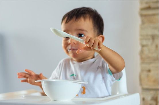 秋风来袭，预防儿童过敏性鼻炎？肺脾调理有妙招！