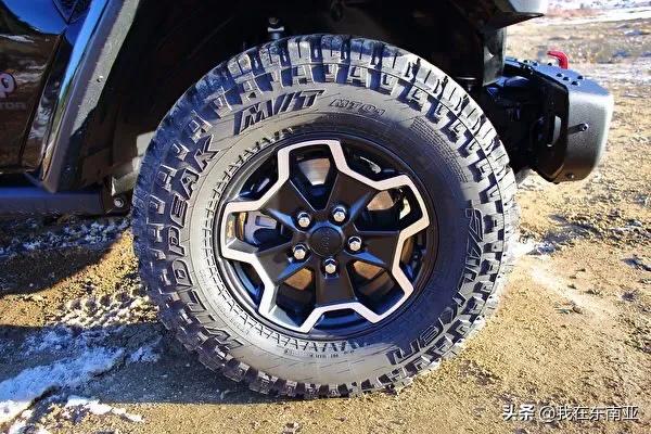 2024款GMC1500混合动力越野皮卡,吉普越野皮卡价格