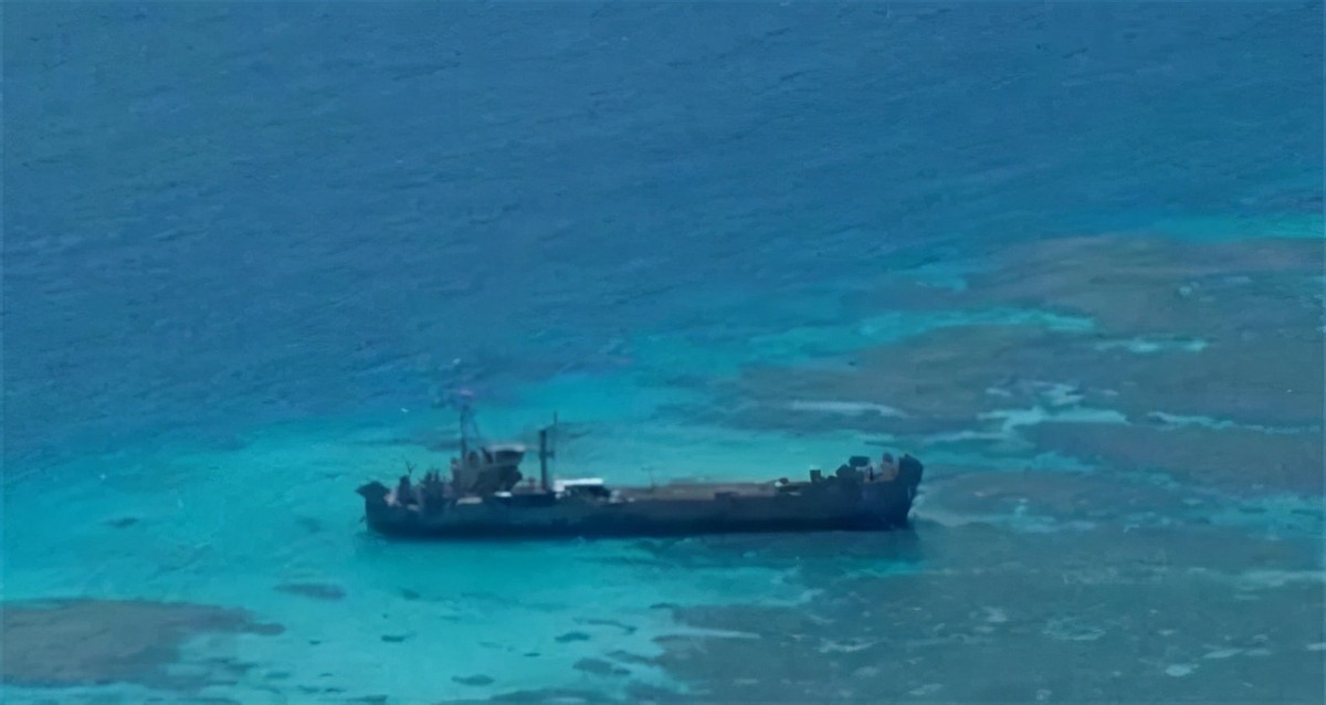 赖在仁爱礁的菲律宾军舰现状,赖在仁爱礁的菲律宾军舰过得如何