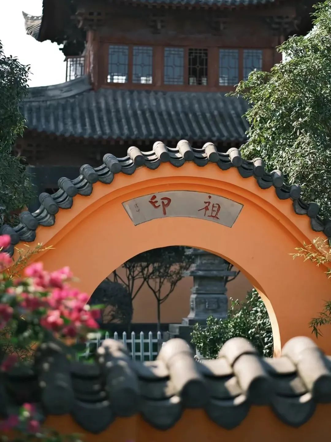 褰窞鐧介箍灏忛晣闇嶆牸娌冭尐,褰窞闇嶆牸娌冭尐