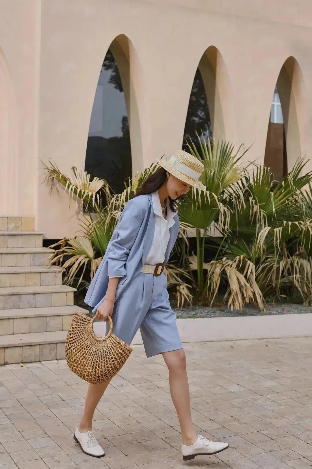 早秋新款入秋高级感穿搭攻略,好穿又好搭早秋