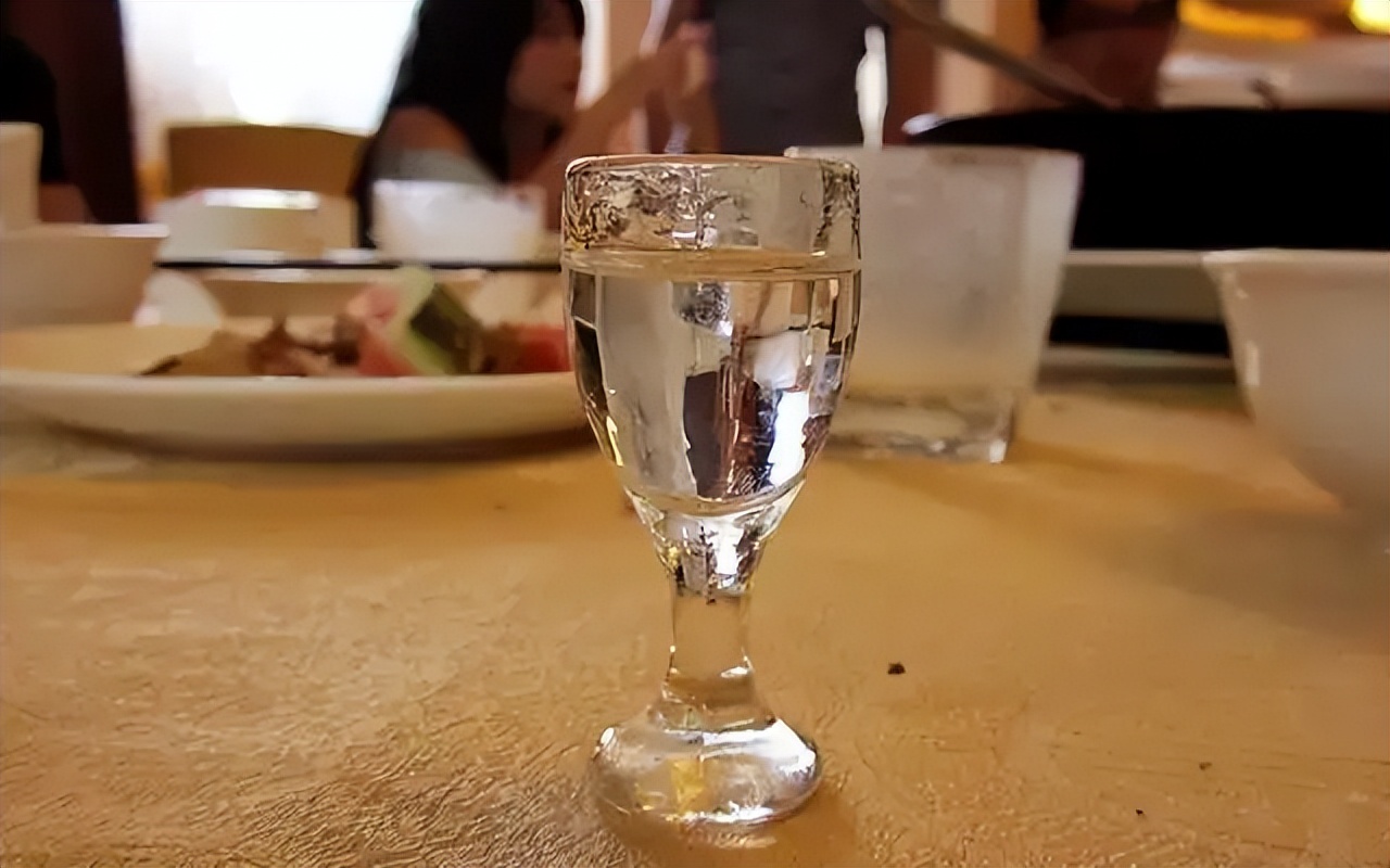 人体合理饮酒量怎么计算,人体饮酒量计算公式