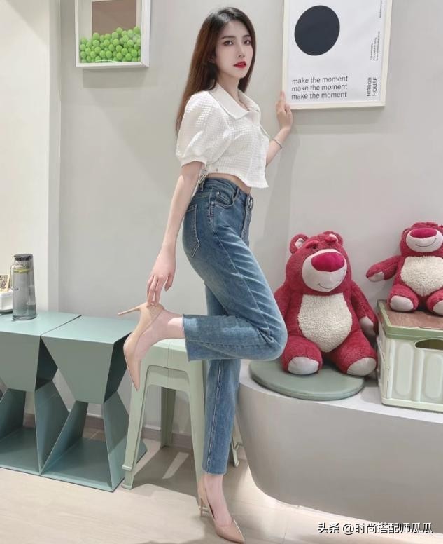 夏季流行最新款上衣和裤子,今年最流行的裙裤和上衣新款