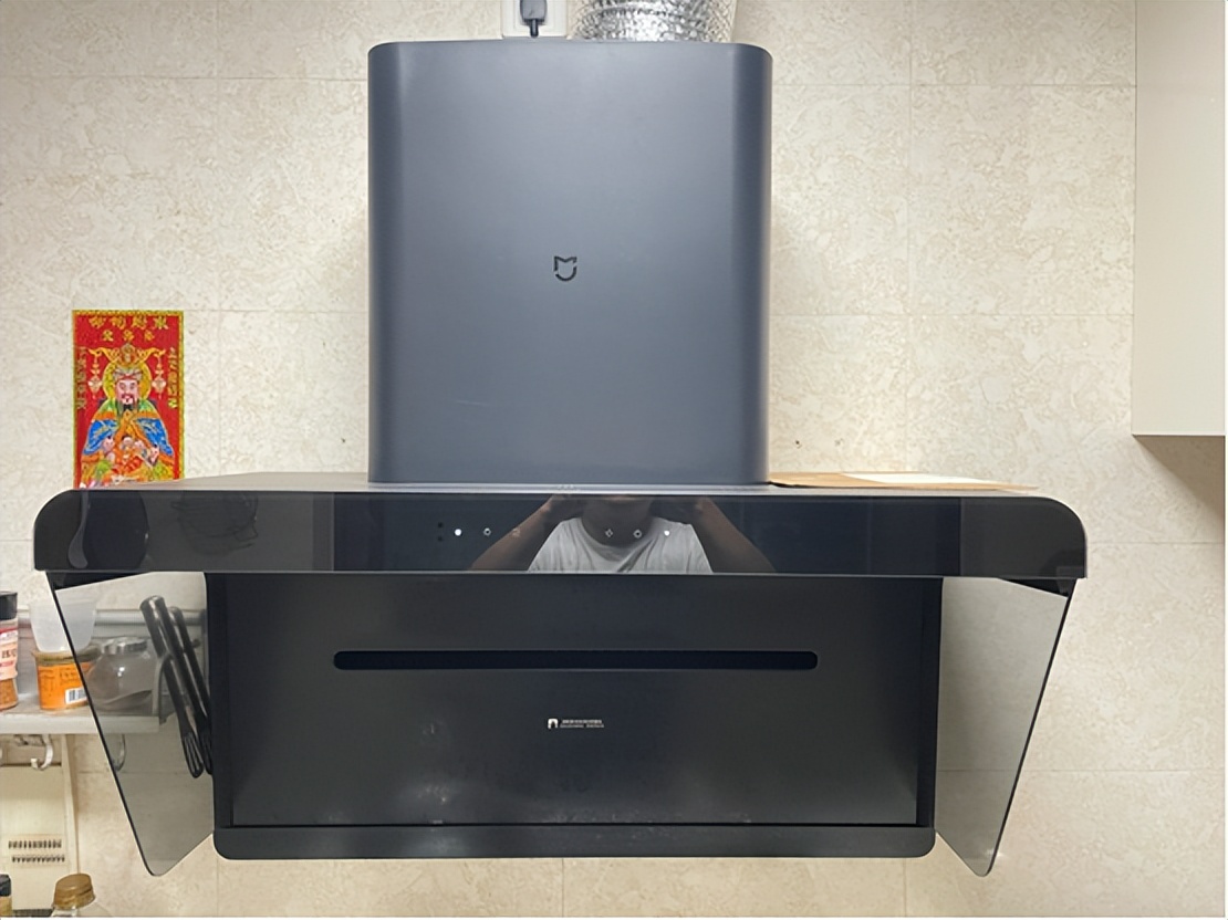 油烟机和燃气灶有必要买贵的吗,油烟机怎么选择经济又实惠又实用