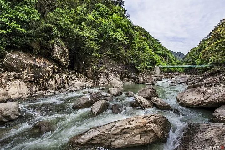 旅游指南浙江最值得去的十个地方,旅游指南浙江最值得去的九个地方