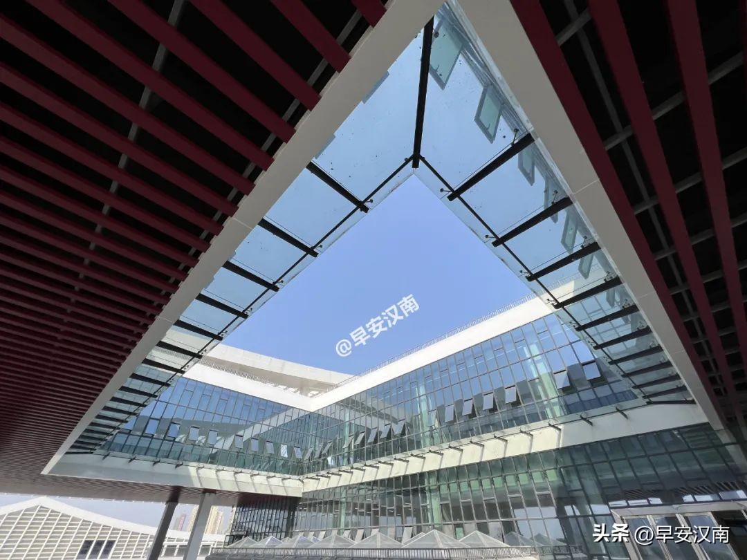 汉南区娱乐场所,汉南体育公园