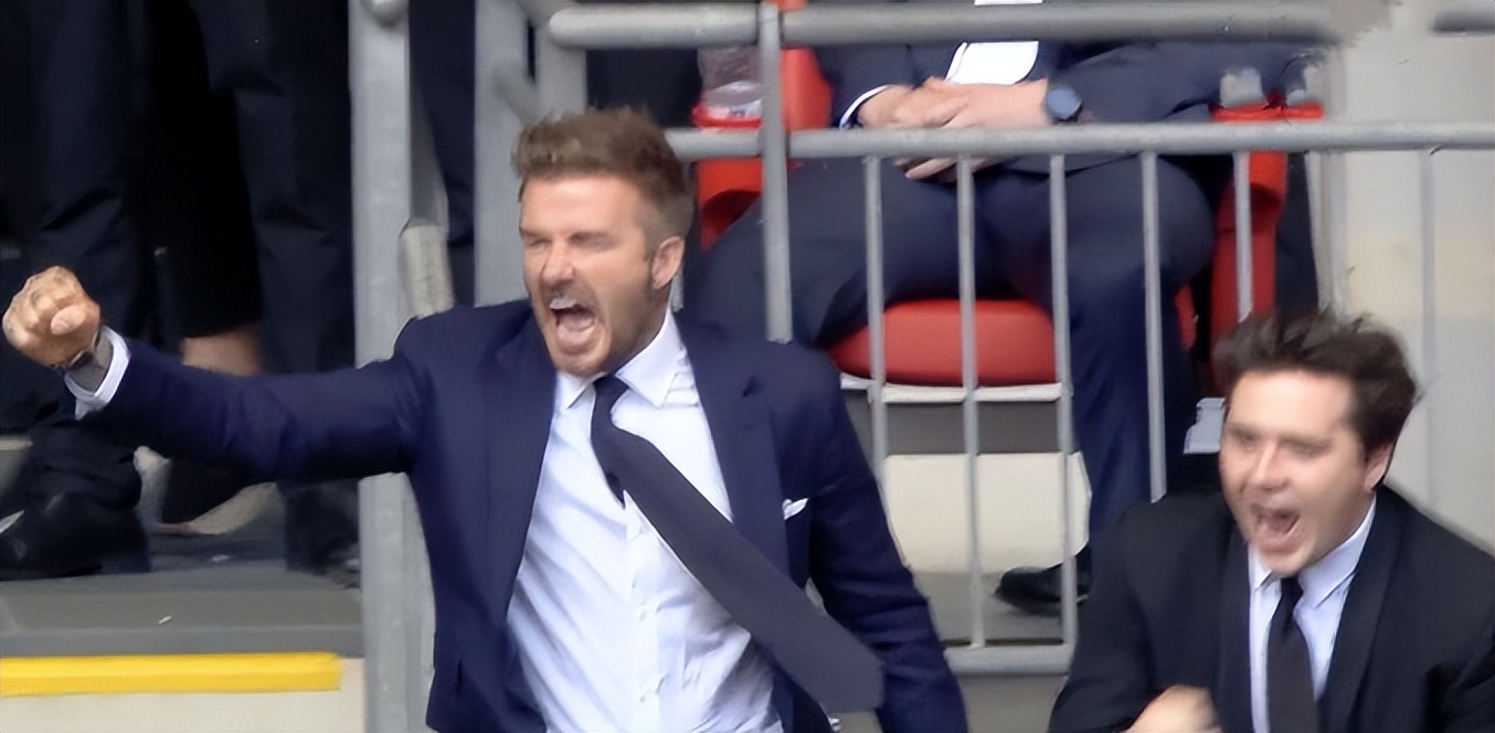 小贝谈冠军,曼城冲击三冠