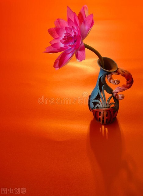 精神分裂症幻想爱情,精神分裂症女孩幻想有男孩爱她