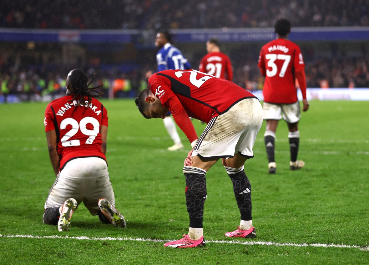 曼联创近40年耻辱纪录,曼联英超历史最低排名