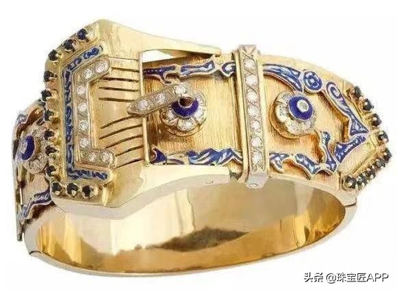 象征性感的“吊袜带”，为啥成了英国最高级别骑士勋章的代表物？