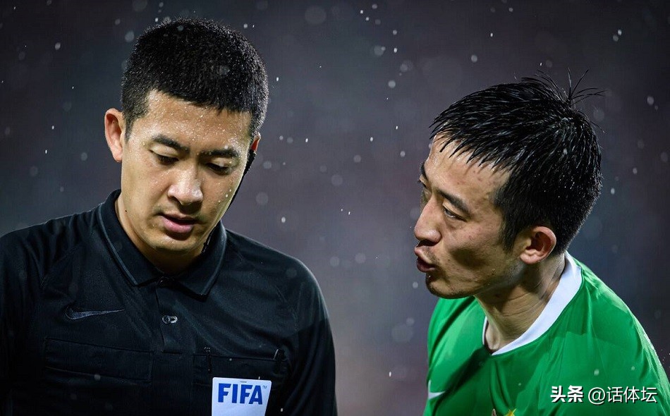 中超少见！3大豪门为泰山喊冤，上港已经“承认”，球迷都哭了！