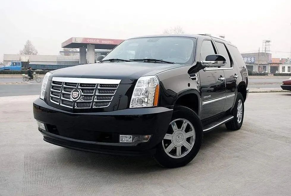 知豆新能源微型汽车续航300公里,丰田普锐斯06年刚出时报价