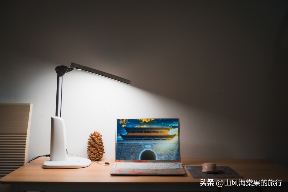 台灯护眼灯科学选购推荐,9款护眼台灯测评欧普照明
