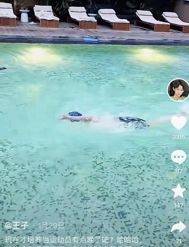 曹颖儿子被赞高颜值,曹颖儿子颜值太高引热议