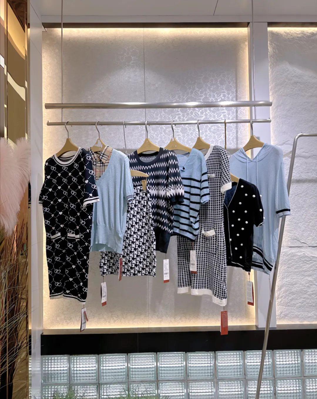 MIS·宝姿2023夏品牌折扣女装开衫桑蚕丝连衣裙马甲裤裙穿搭