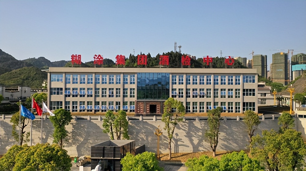 贵州名酒排行百年糊涂,为什么糊涂酒在贵州不出名