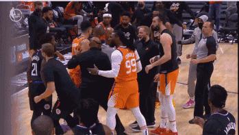 为什么说保罗是控卫之神,保罗心中控卫之神