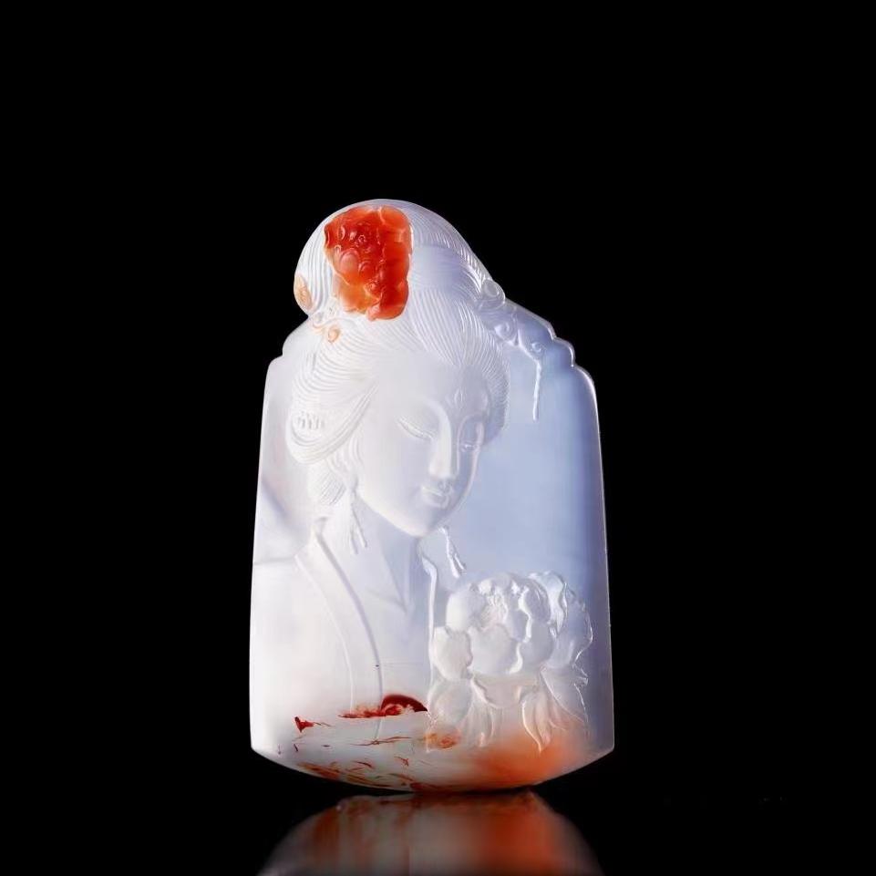 红色迷人眼，雕石入魔障，却要为五斗米折腰？