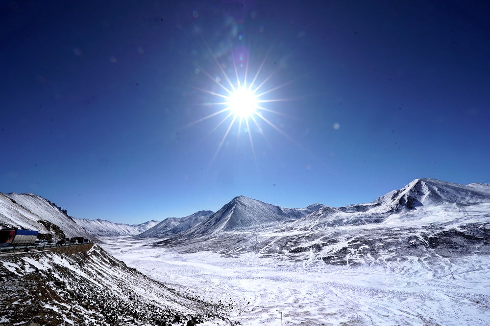 西藏自驾滇藏自由行攻略,又到草原旅游的季节