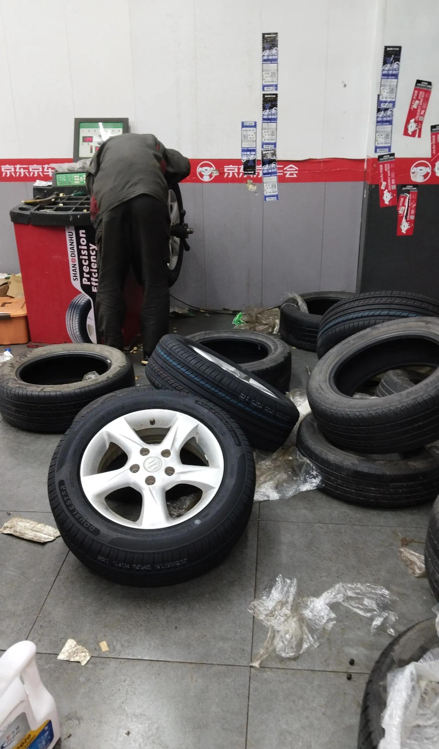 铃木天语更换三元催化,铃木天语轮胎改装图片