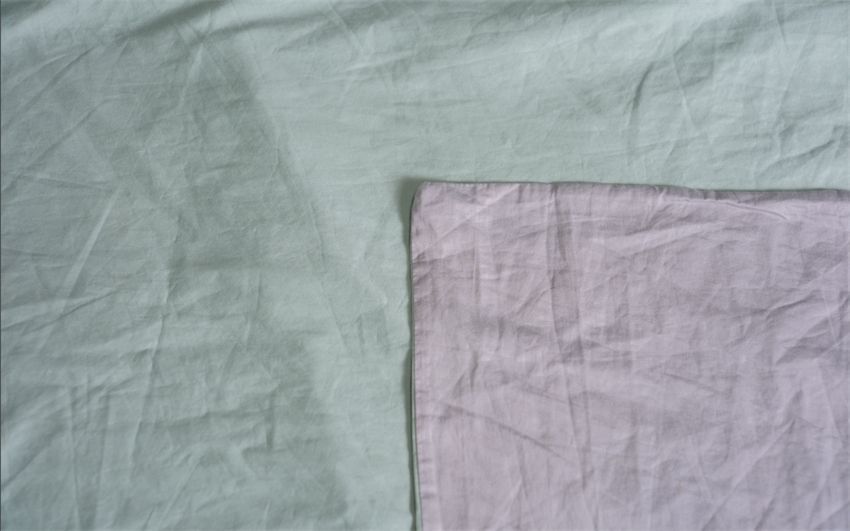 卧室床品如何选,装修卧室床品搭配