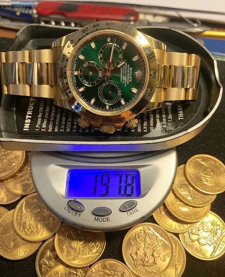 一夜涨700万,劳力士熊猫迪和绿金迪