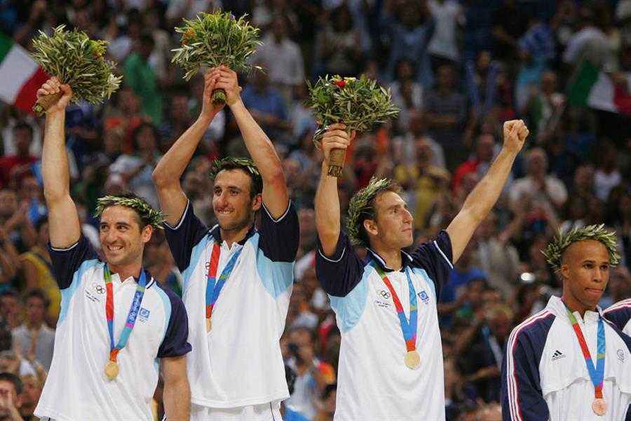 最强nba名人堂吉诺比利,nba2konline马努吉诺比利