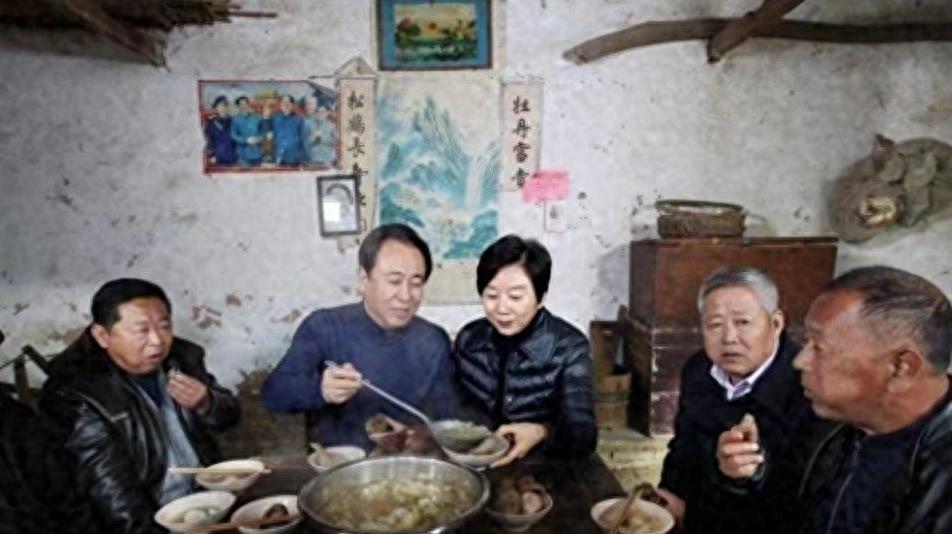 白珊珊许家印照片图文,许家印找到白珊珊的时候