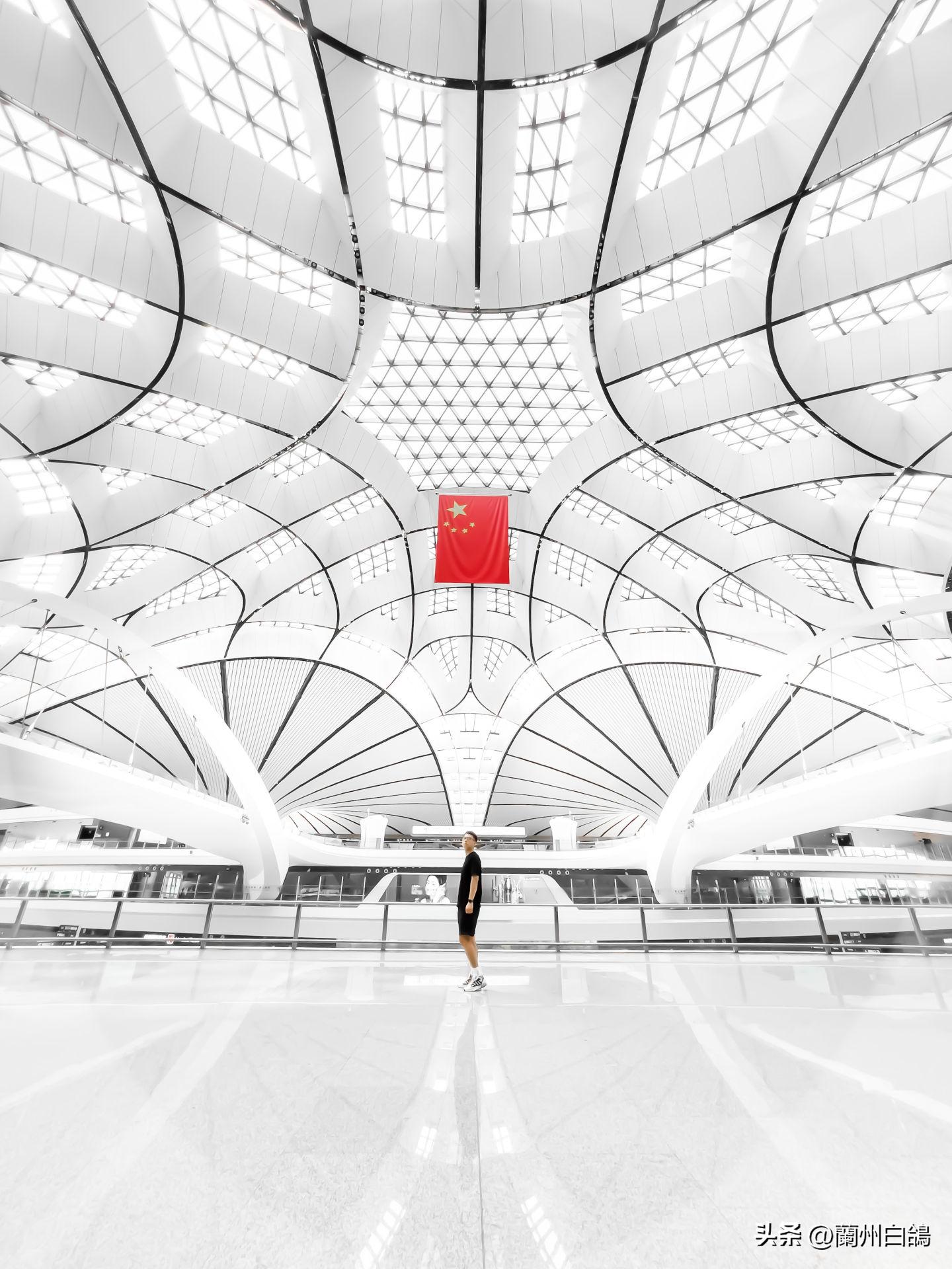 「手机摄影师的后期设备分享」我的苹果StudioDisplay和明基SW240