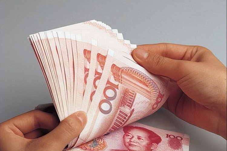 18岁少女被杀惨遭抛尸破案,花季少女被杀抛尸警方追凶