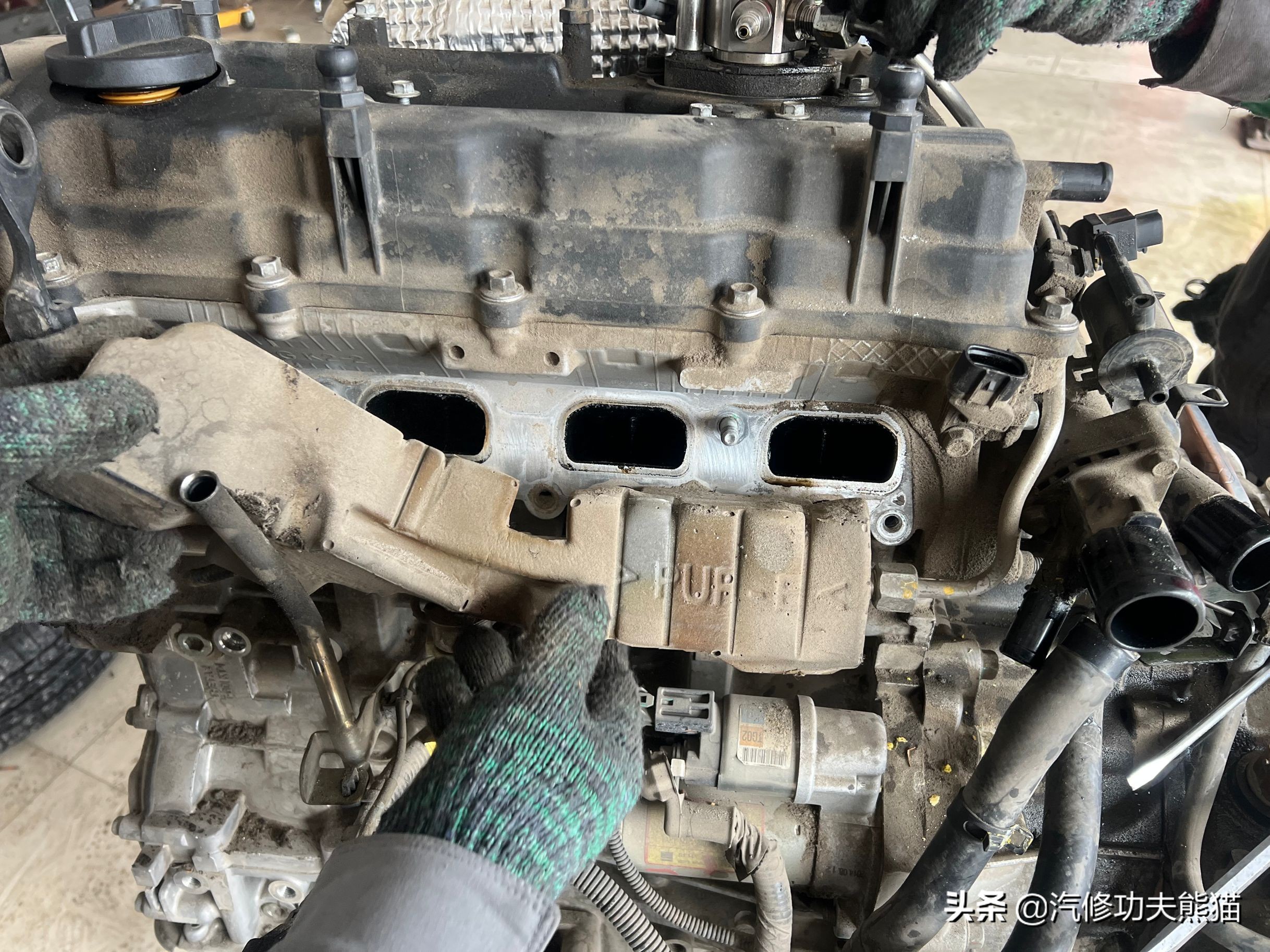 全新胜达大修,现代全新胜达9万公里烧机油