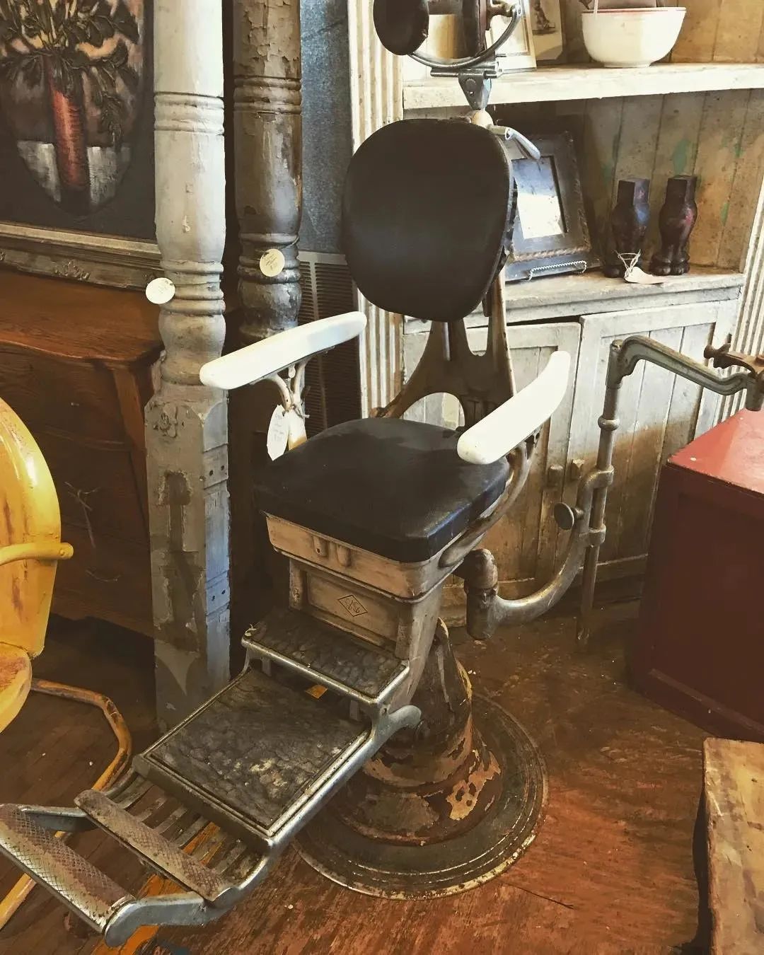 带你走进牙椅的百年发展史图片,带你走进200万年前的人类始祖生活