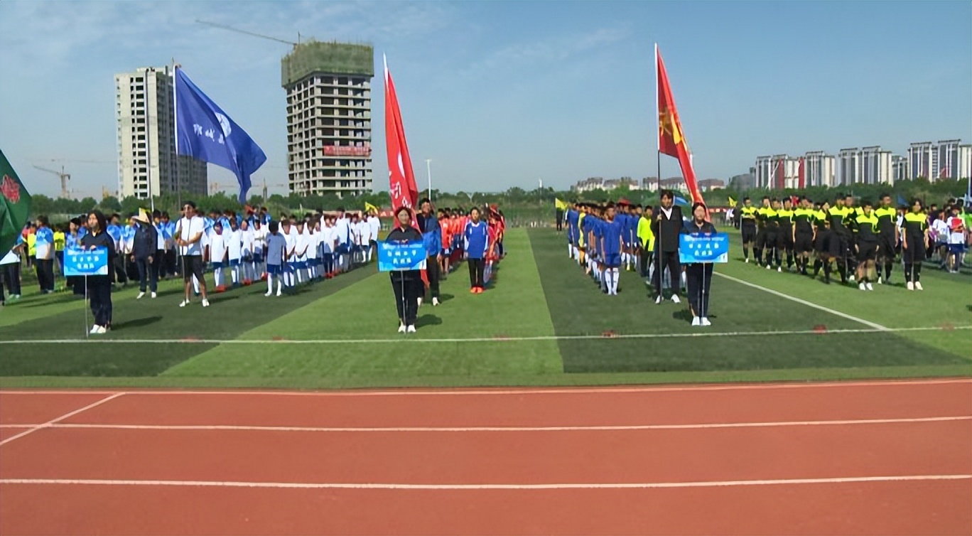 郓城县体育馆足球赛,山东郓城篮球赛直播