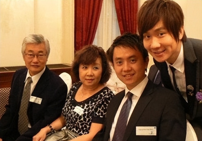 林俊杰喜欢田馥甄还是金莎,音乐才子林俊杰和田馥甄