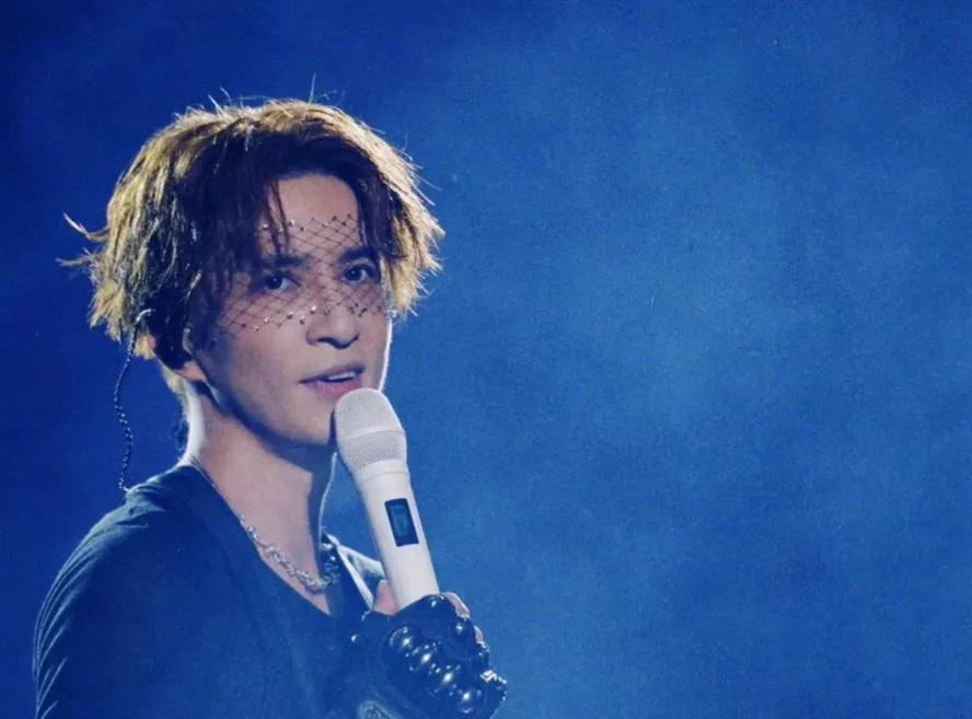 薛之谦的演唱会翻车名场面,薛之谦演唱会翻车完整版