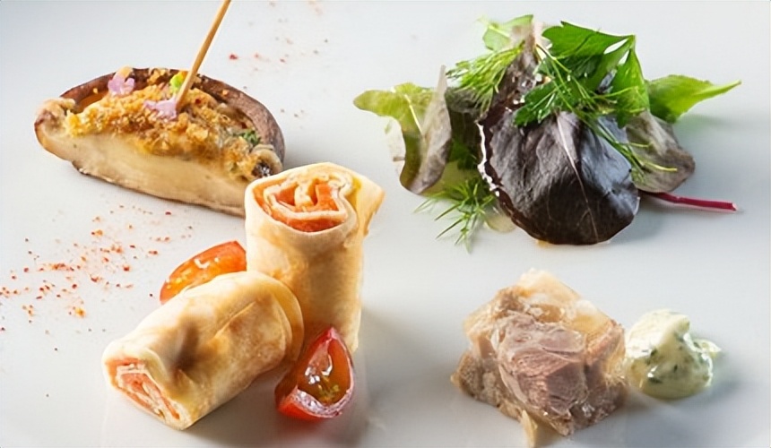 搭乘火车游日本,日本豪华观光列车