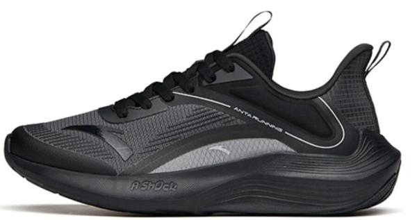 跑鞋推荐黑色100元以内,纯黑碳板跑鞋推荐10元以下